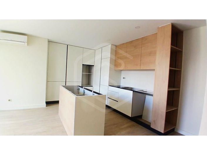 Image No.40-3 Bed Apartment for sale