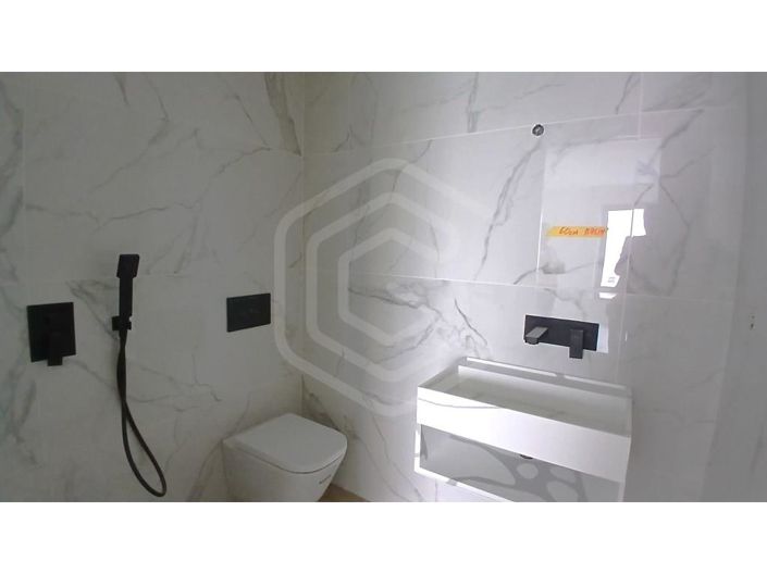 Image No.32-2 Bed Apartment for sale