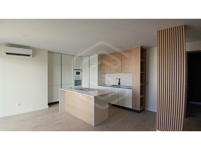 Image No.40-2 Bed Apartment for sale