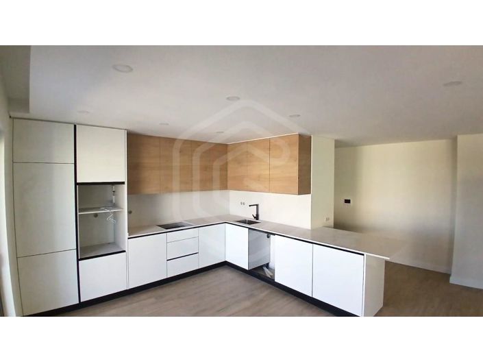 Image No.37-3 Bed Apartment for sale