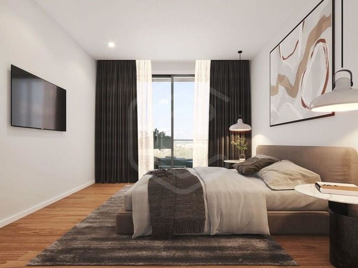 Image No.10-2 Bed Apartment for sale