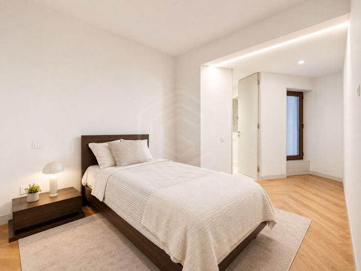 Image No.16-3 Bed Apartment for sale
