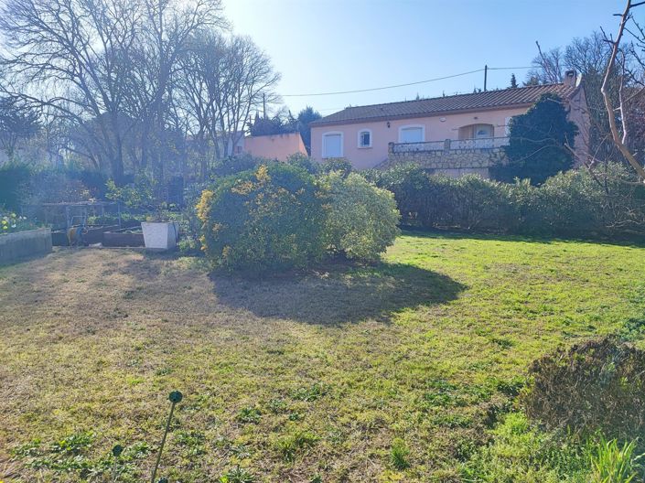 Image No.17-4 Bed House for sale