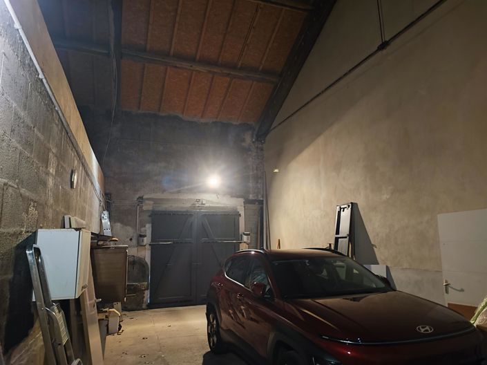 Image No.18-4 Bed House for sale