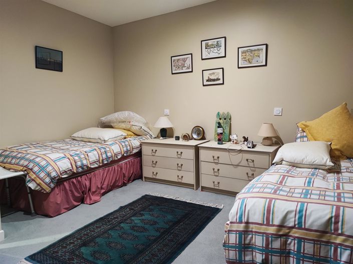 Image No.26-4 Bed House for sale