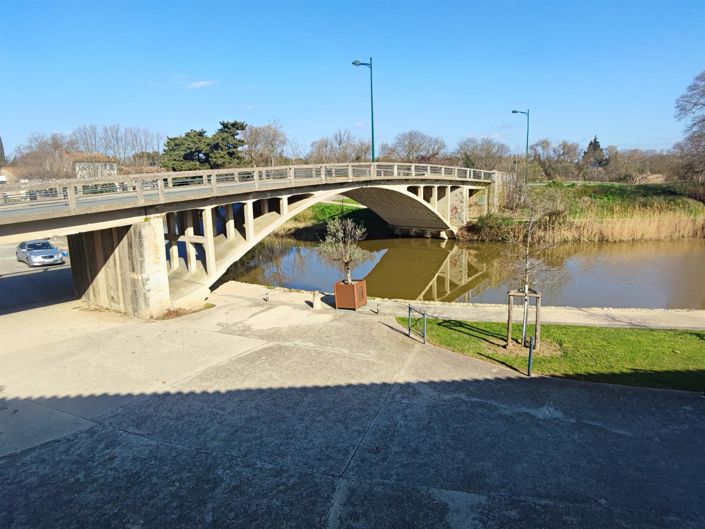 Image No.3-4 Bed House for sale