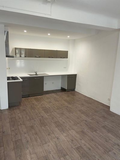 Image No.6-House for sale