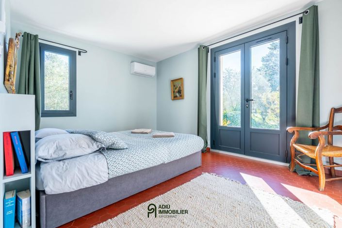 Image No.11-6 Bed House for sale