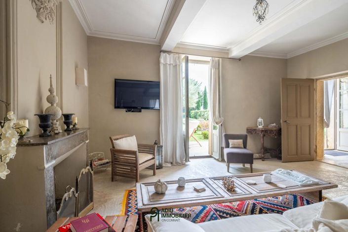 Image No.9-4 Bed House for sale