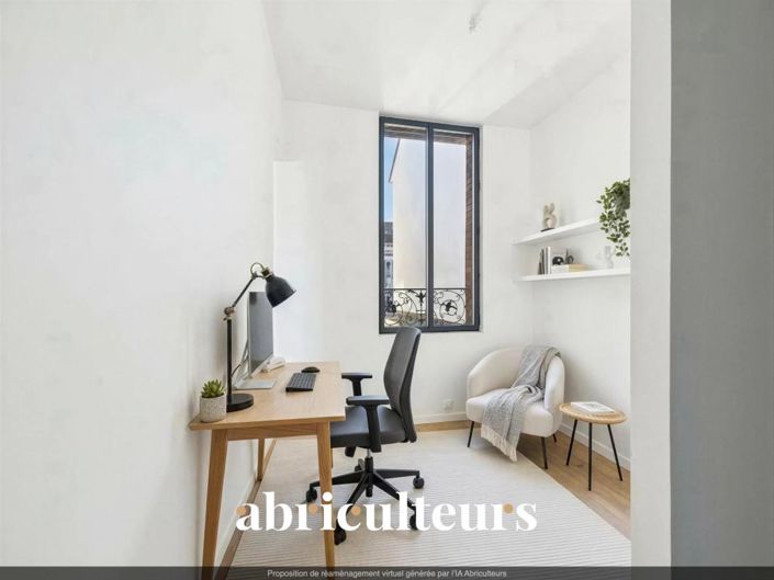 Image No.9-4 Bed House for sale