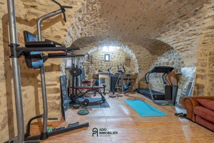 Image No.15-3 Bed House for sale