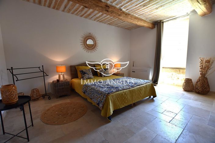 Image No.12-Propriété de 5 chambres à vendre à Sainte-Cécile-les-Vignes