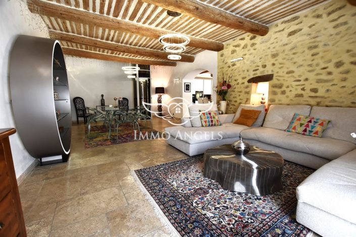 Image No.3-Propriété de 5 chambres à vendre à Sainte-Cécile-les-Vignes