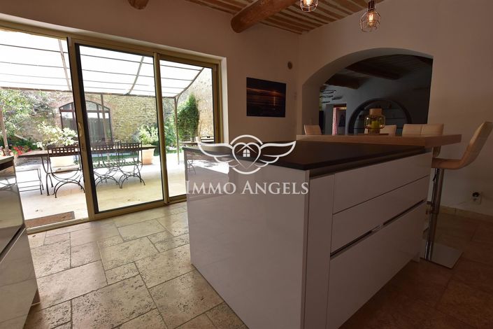 Image No.7-Propriété de 5 chambres à vendre à Sainte-Cécile-les-Vignes