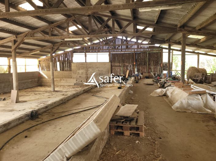 Image No.10-1 Bed House for sale