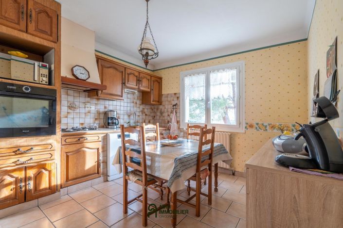 Image No.12-3 Bed House for sale