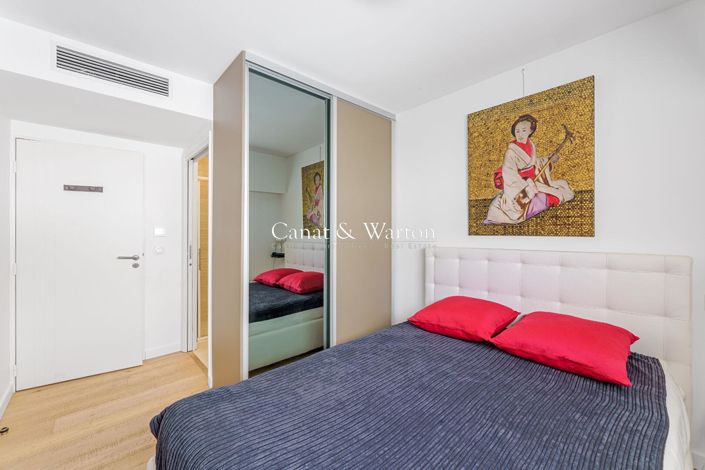 Image No.9-2 Bed Apartment for sale