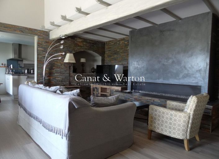 Image No.4-5 Bed House for sale