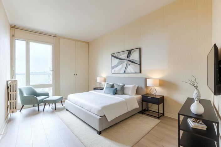 Image No.10-4 Bed Apartment for sale