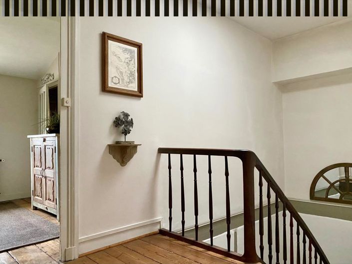 Image No.16-5 Bed House for sale