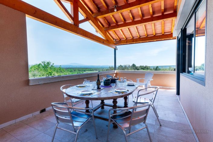 Image No.5-4 Bed House for sale