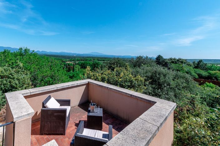 Image No.7-4 Bed House for sale