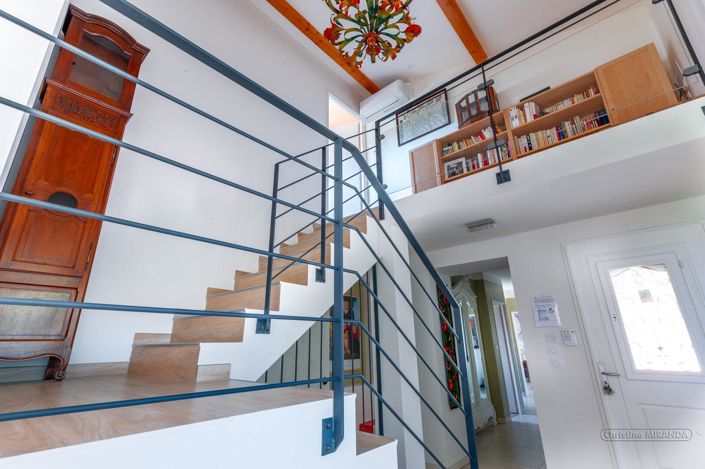 Image No.8-4 Bed House for sale