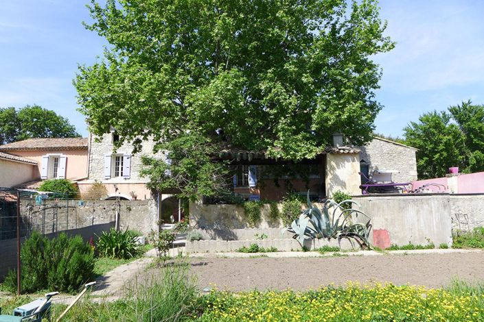 Image No.18-4 Bed House for sale