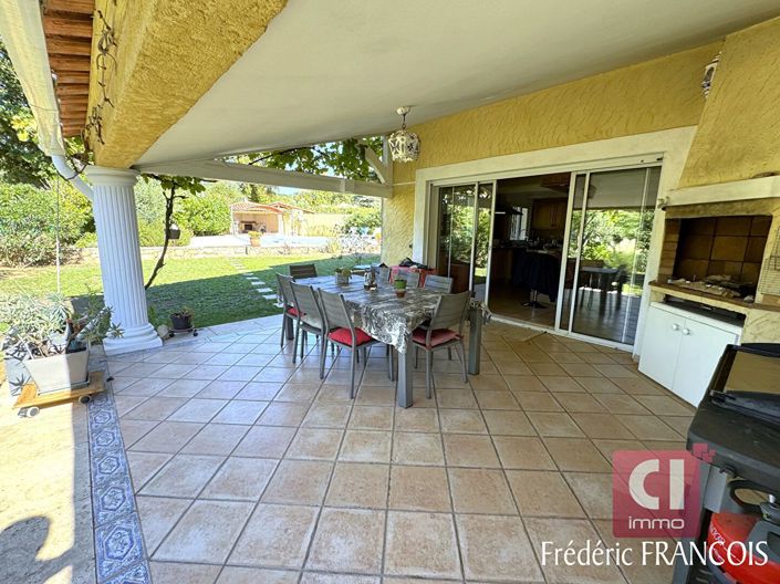 Image No.13-3 Bed House for sale