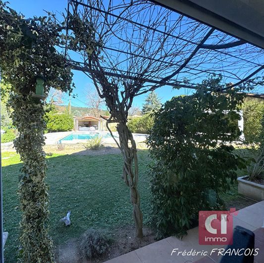 Image No.15-3 Bed House for sale