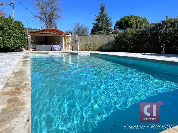 Image No.18-3 Bed House for sale