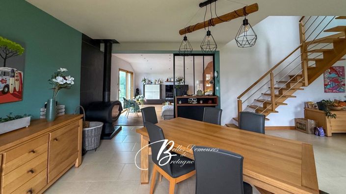 Image No.7-3 Bed House for sale