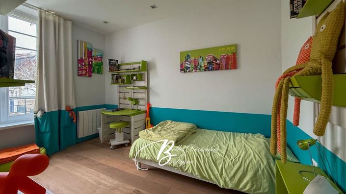 Image No.16-4 Bed House for sale