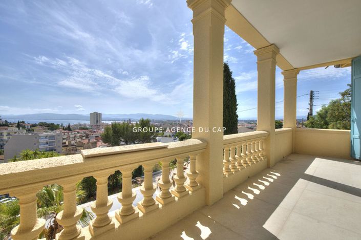 Image No.9-Propriété de 4 chambres à vendre à Saint-Raphael