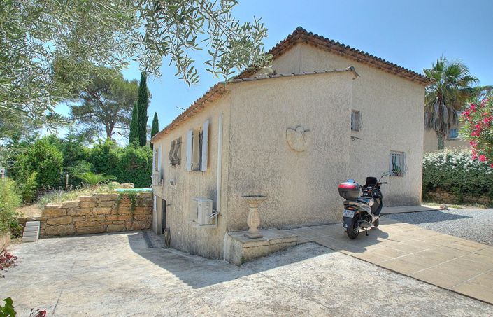 Image No.13-Maison de 4 chambres à vendre à Saint-Raphael