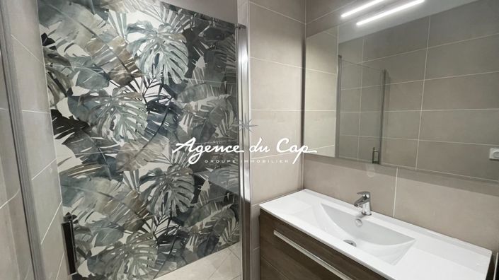 Image No.11-Maison de 4 chambres à vendre à Saint-Raphael