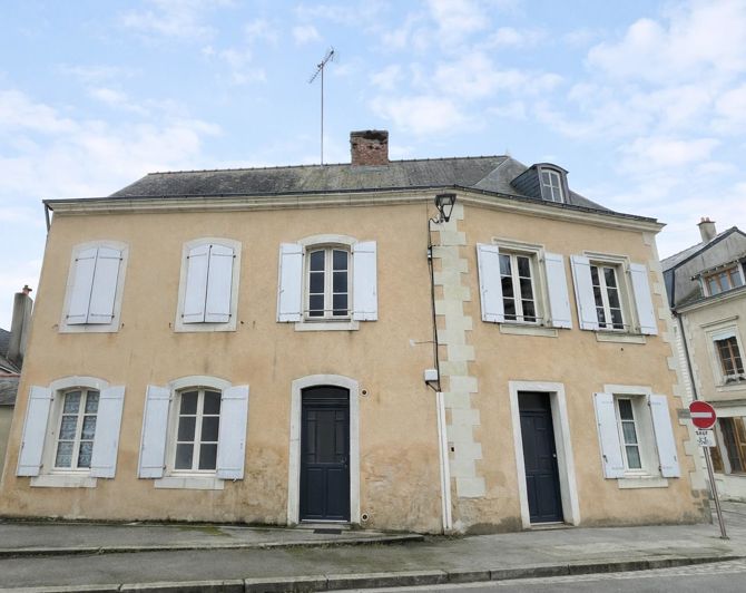 Image No.2-5 Bed House for sale