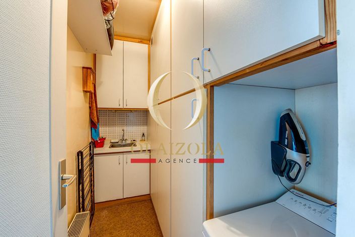 Image No.18-2 Bed Apartment for sale