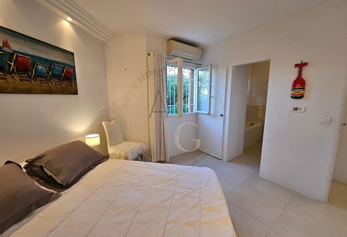 Image No.10-3 Bed Apartment for sale