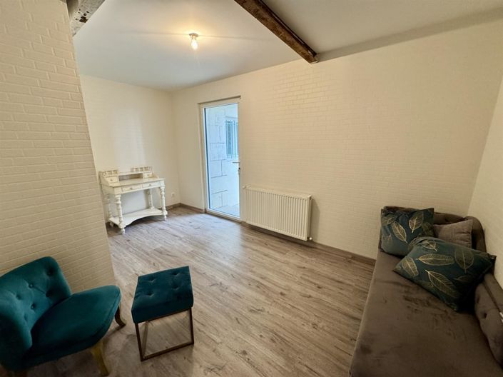 Image No.10-5 Bed House for sale