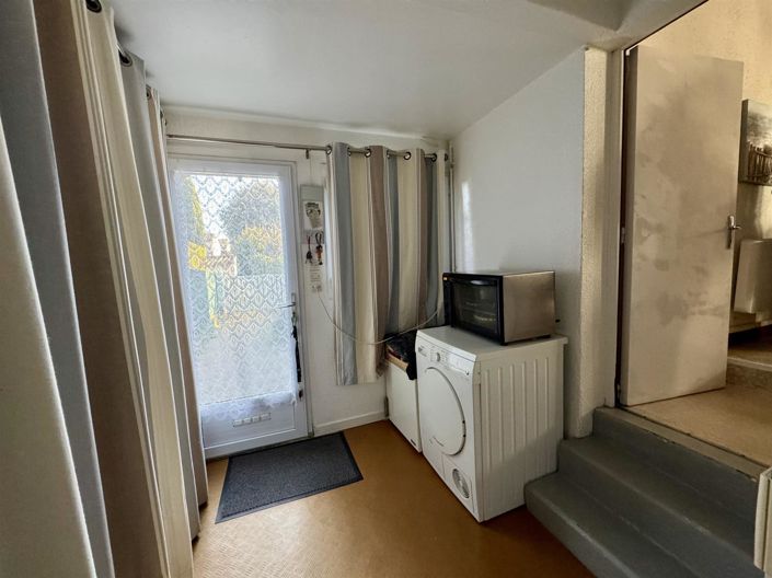 Image No.13-5 Bed House for sale