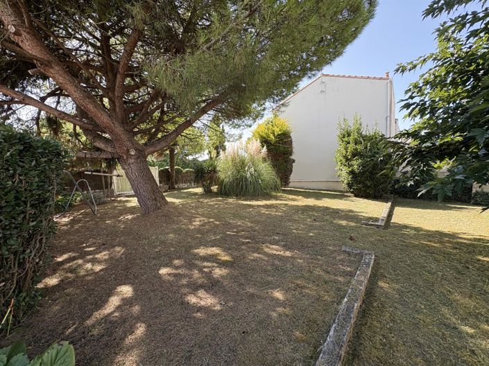 Image No.5-5 Bed House for sale