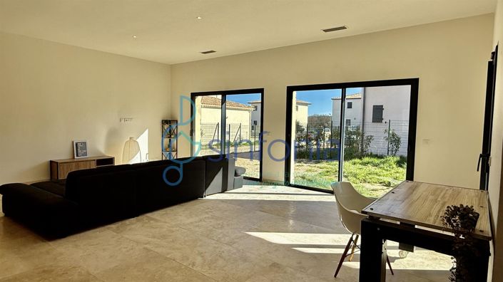 Image No.7-2 Bed House for sale