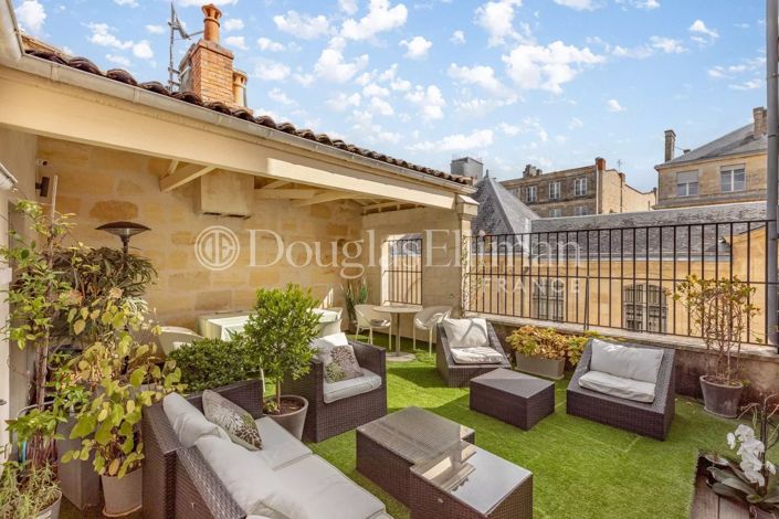 Image No.2-4 Bed House for sale