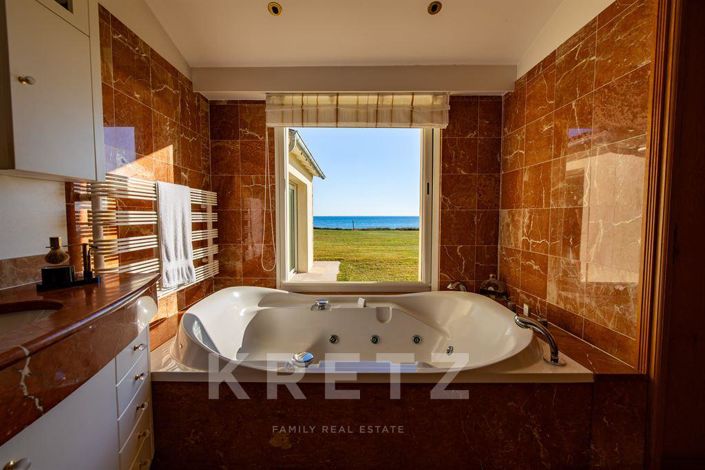 Image No.13-3 Bed House for sale