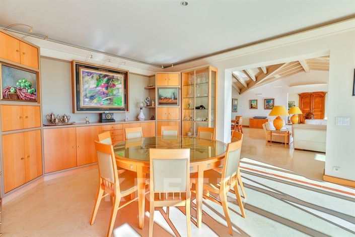 Image No.9-3 Bed House for sale