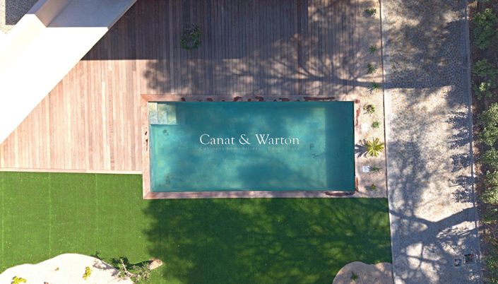 Image No.2-5 Bed Property for sale