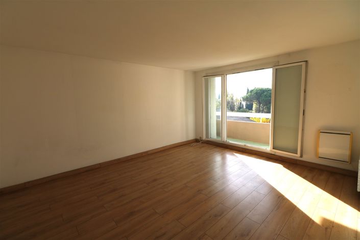 Image No.2-Appartement de 1 chambre à vendre à Fréjus