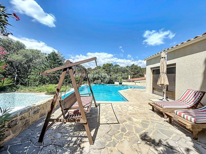 Image No.4-5 Bed Property for sale