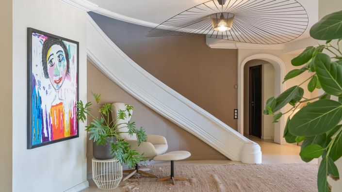 Image No.19-5 Bed House for sale